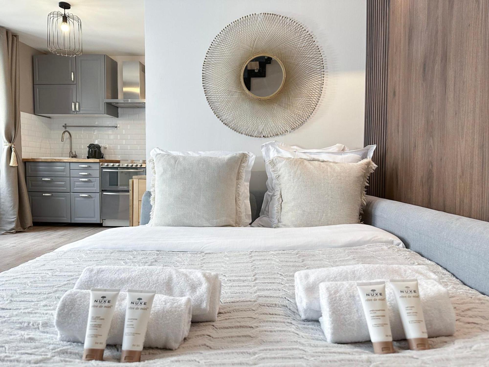 Appartamento Stylish & Chic Duplex Near Eiffel Tower Parigi Esterno foto