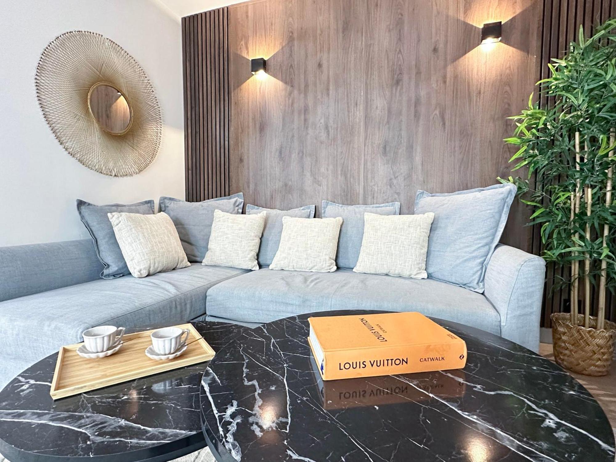 Appartamento Stylish & Chic Duplex Near Eiffel Tower Parigi Esterno foto