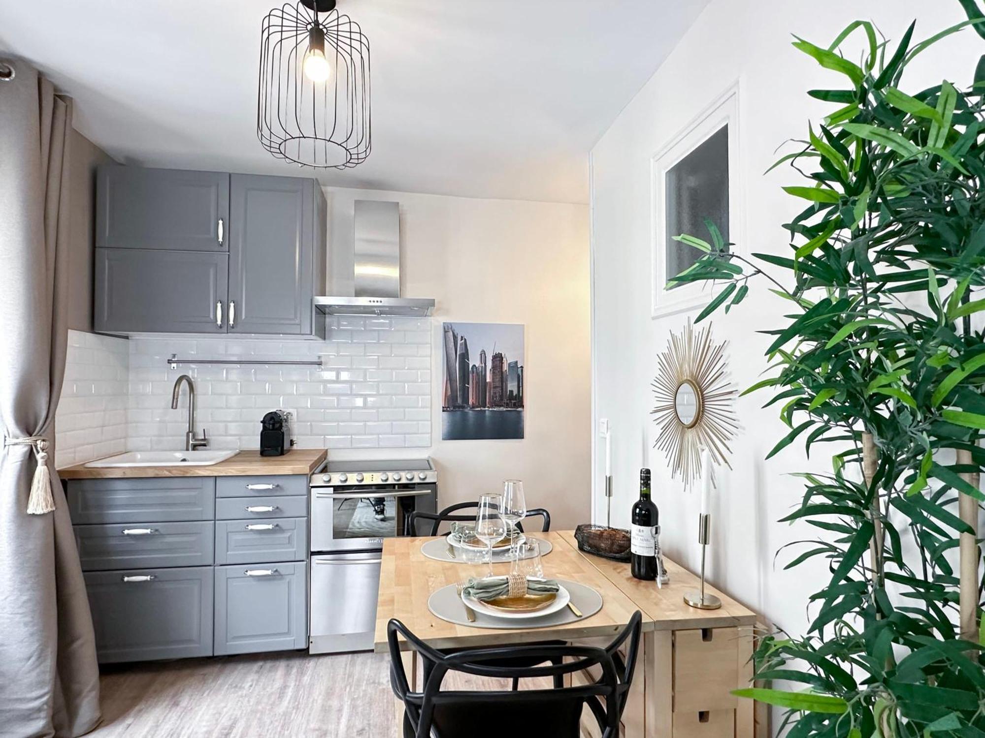 Appartamento Stylish & Chic Duplex Near Eiffel Tower Parigi Esterno foto