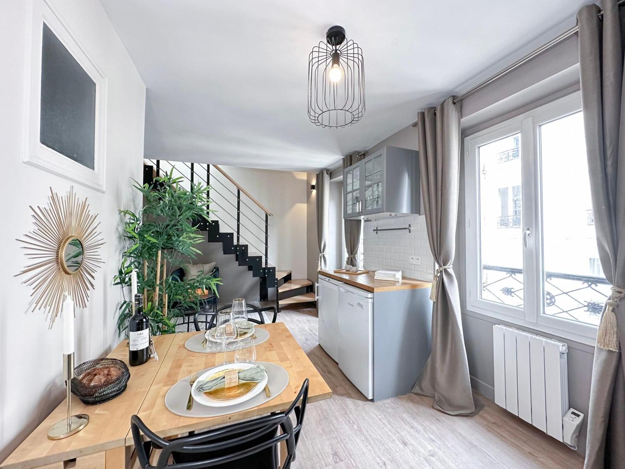 Appartamento Stylish & Chic Duplex Near Eiffel Tower Parigi Esterno foto