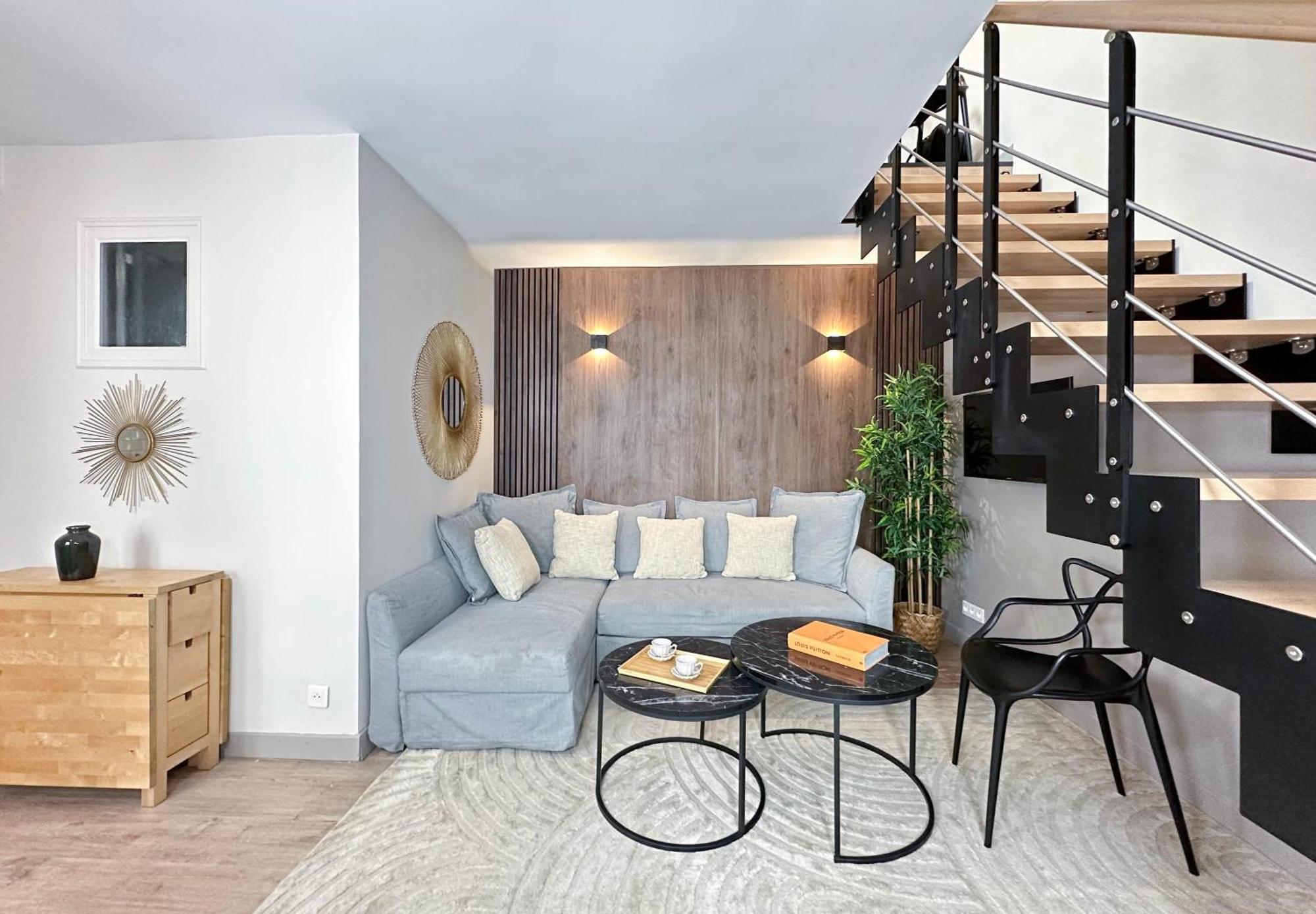 Appartamento Stylish & Chic Duplex Near Eiffel Tower Parigi Esterno foto