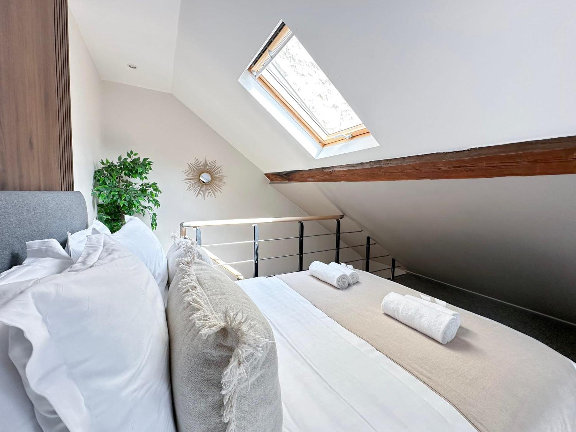 Appartamento Stylish & Chic Duplex Near Eiffel Tower Parigi Esterno foto