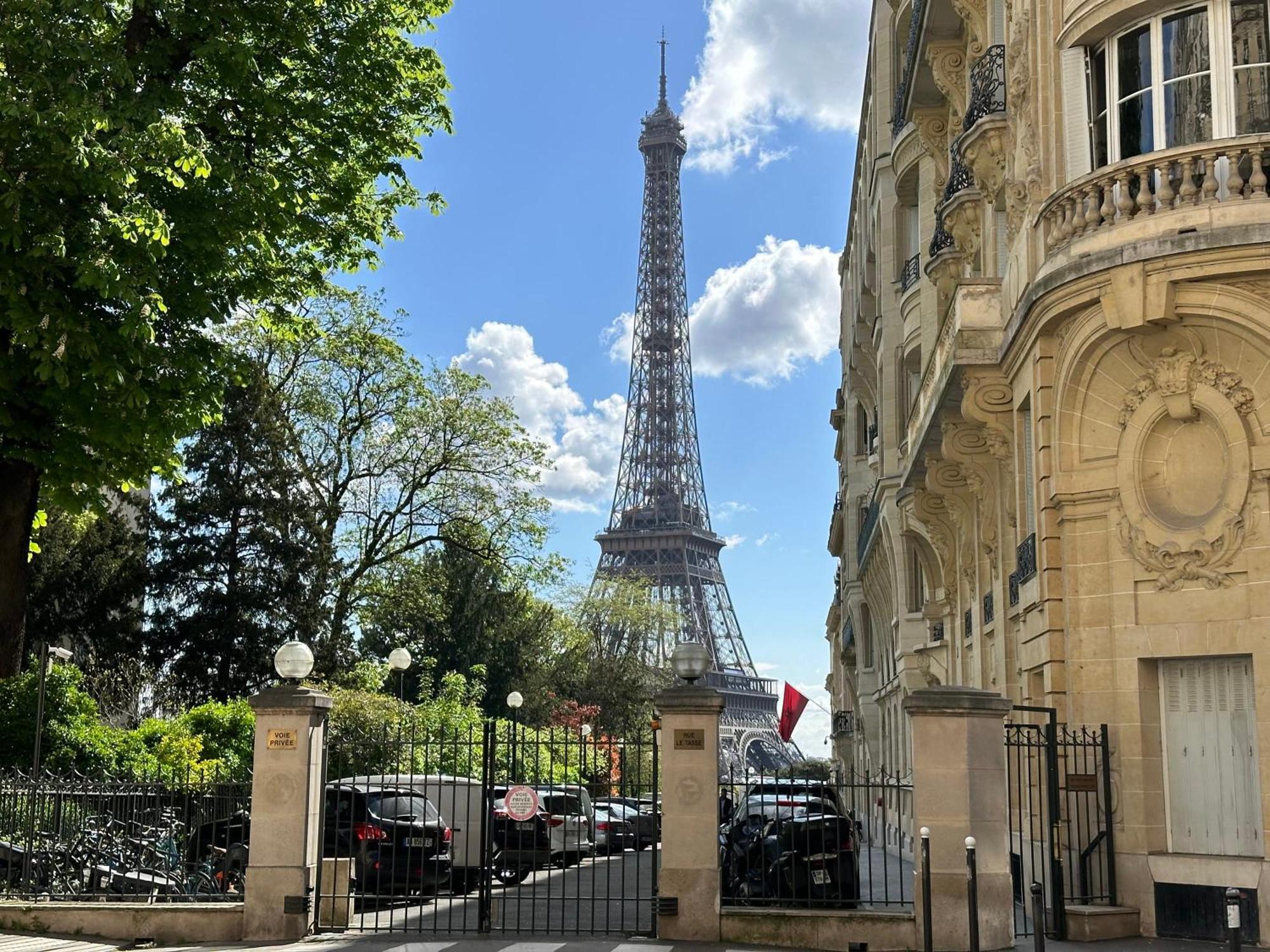 Appartamento Stylish & Chic Duplex Near Eiffel Tower Parigi Esterno foto