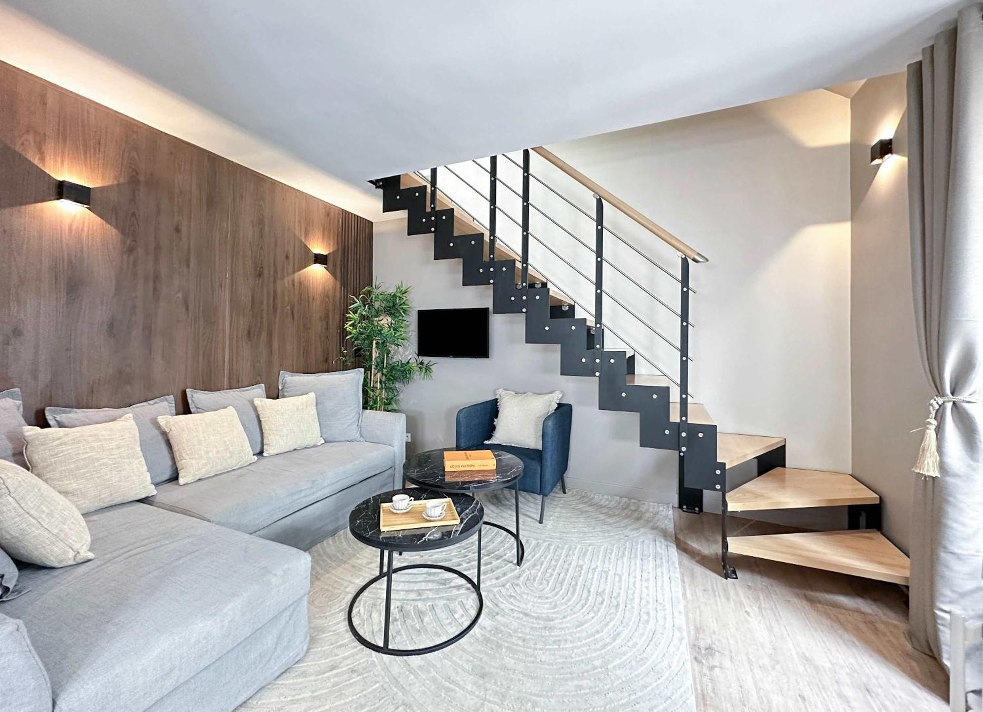 Appartamento Stylish & Chic Duplex Near Eiffel Tower Parigi Esterno foto